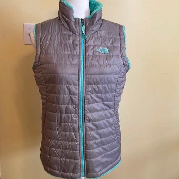 The North Face Other - The North Face reversible vest